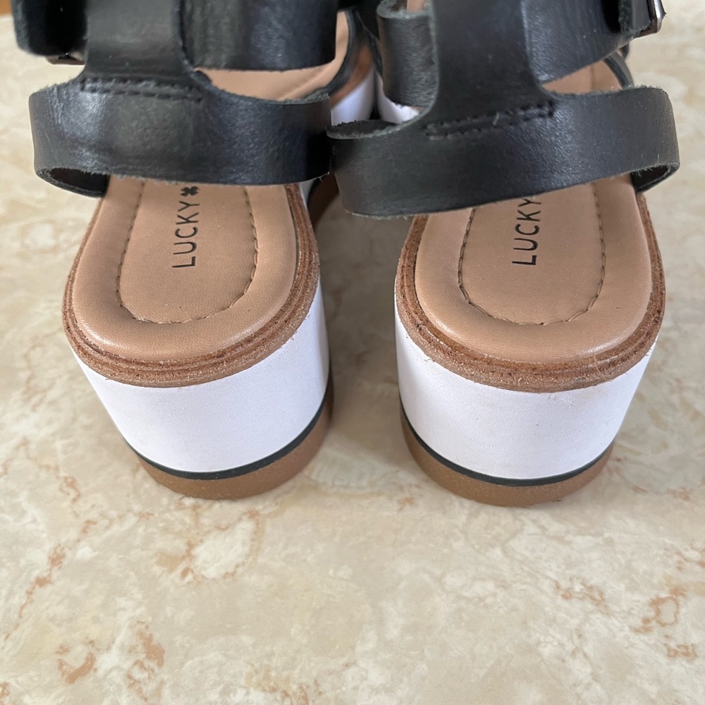 Lucky Brand Black‎ Platform Sandals with Leather Straps - Picture 3 of 9